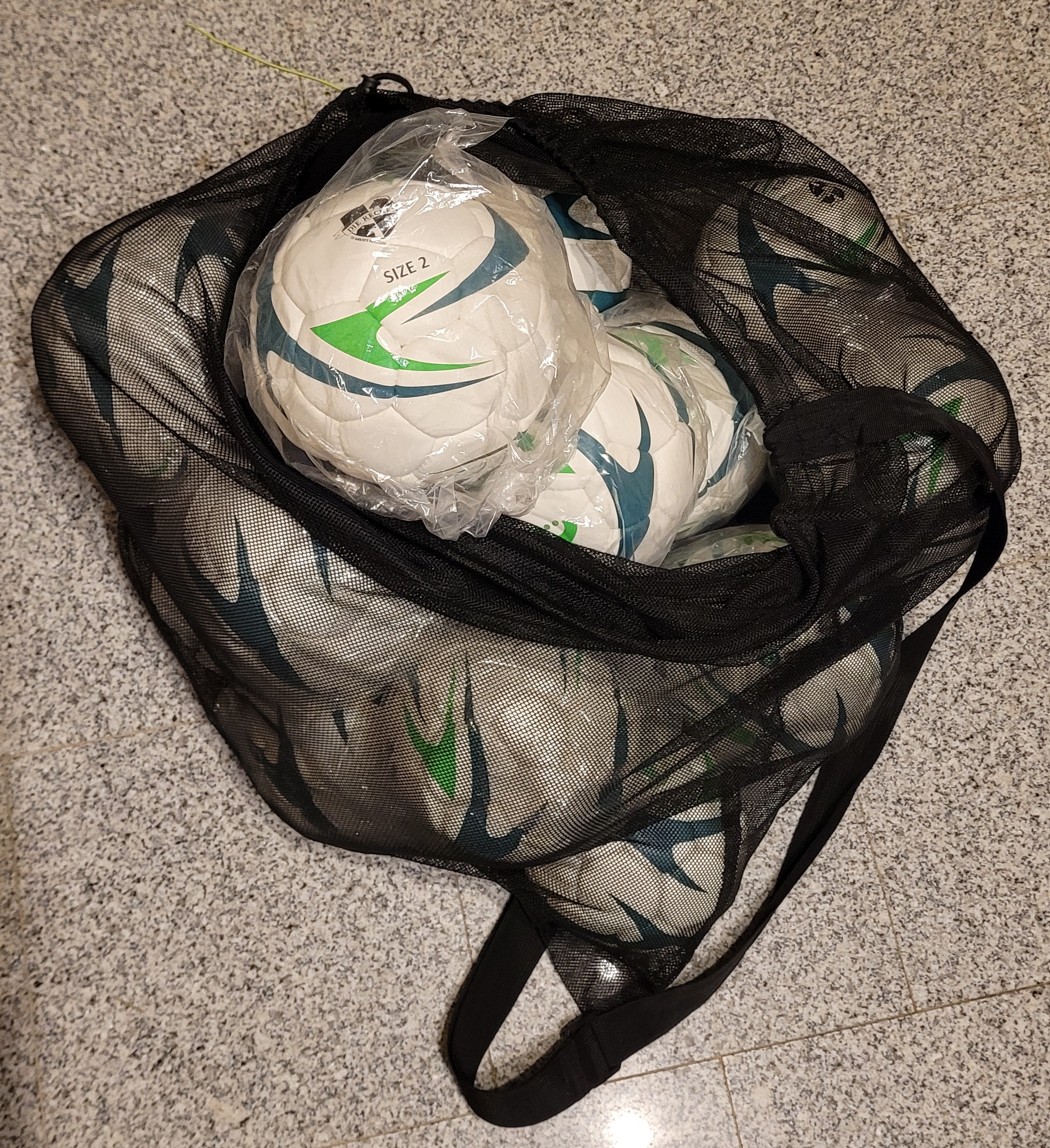 Vielen Dank für die Ballspende